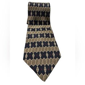 Geoffrey Beene EUC Classic Men’s Tie 100% Silk Made In USA Gold/ Black‎ Design